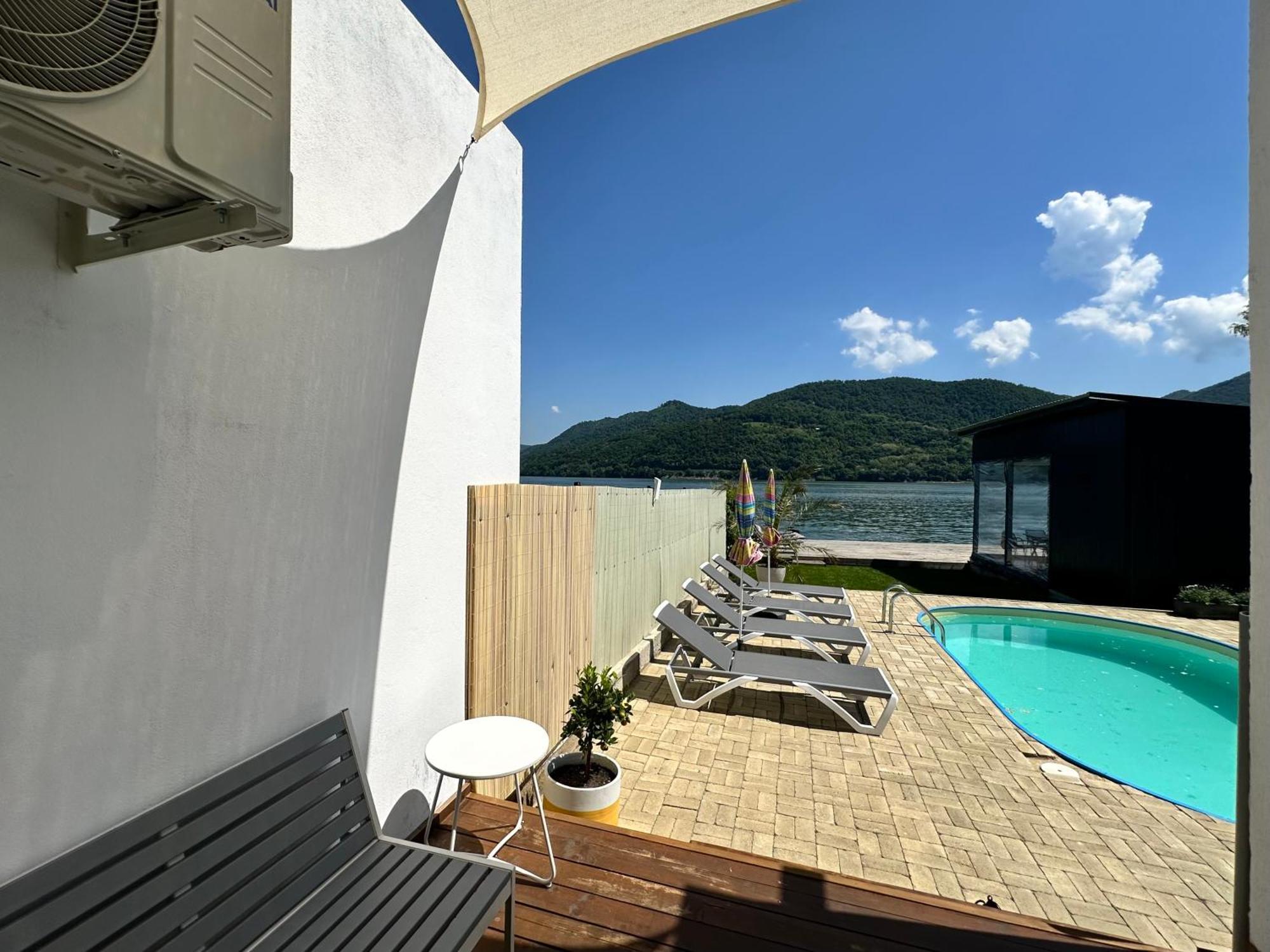 Casa Nube Hotel Orşova Eksteriør billede